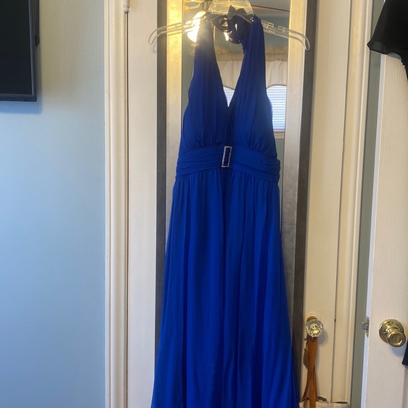 Dresses & Skirts - Blue silk halter dress - size 12